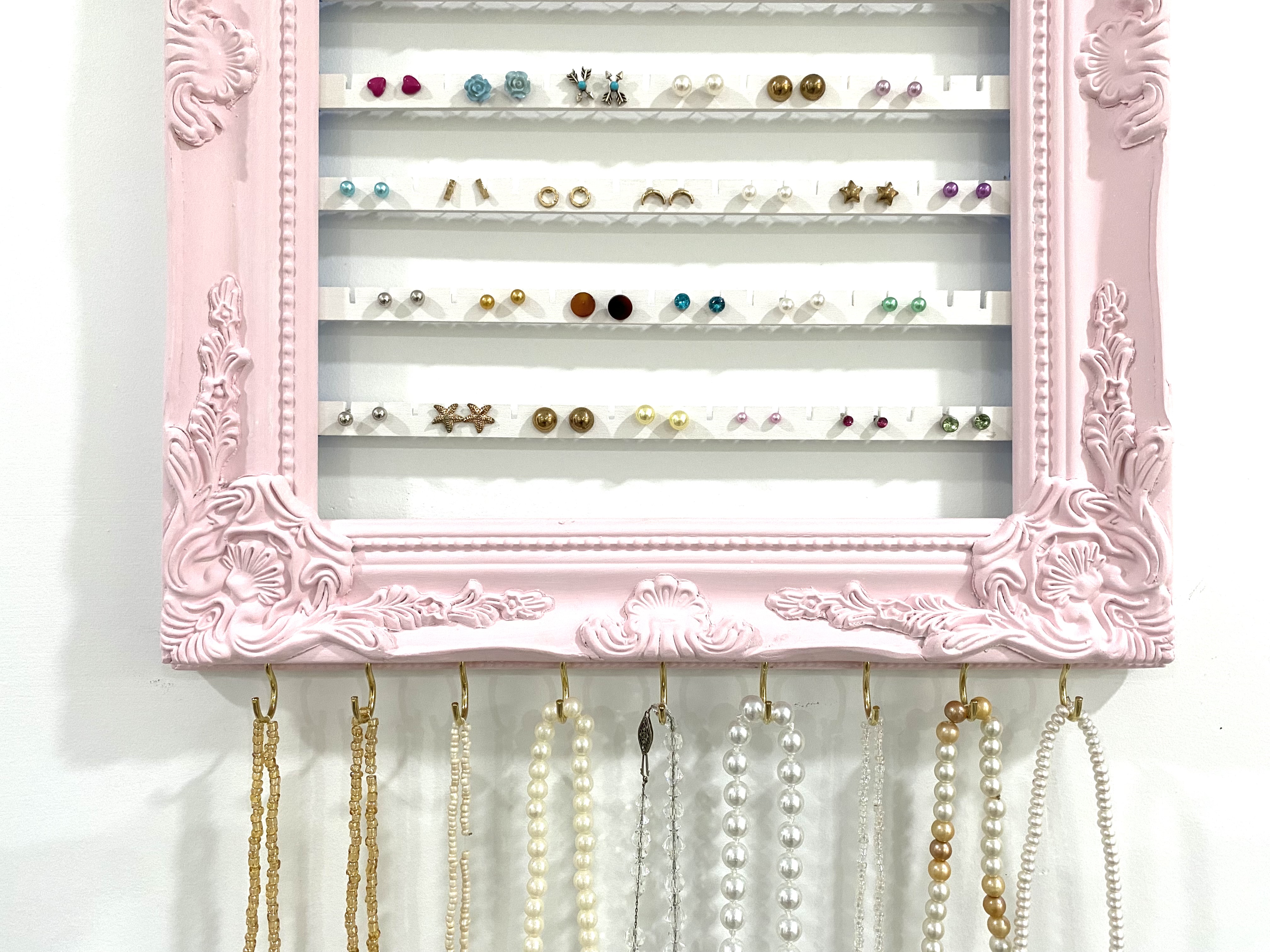 Baby Pink Wall Hanging Earring Organizer, Wall Jewelry Display, Jewelry  Organizer, Earring Display Rack, Custom Ornate Earring Holder